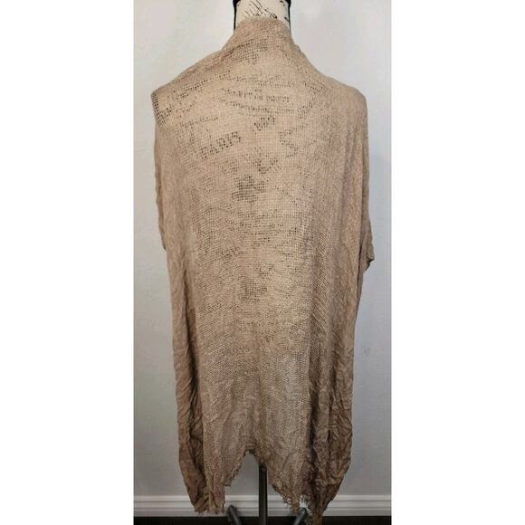 Free People All Tous Cardigan Sz OS Fishnet Bohemian Western High Low Tan Beachy - Picture 8 of 11